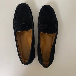 Men’s Suede loafers EUC